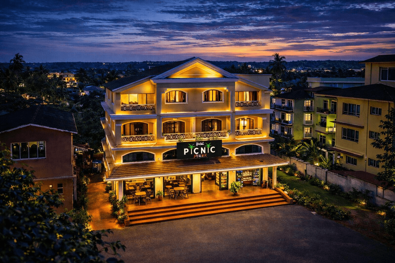 Get in Touch with Hotel Picnic Plaza